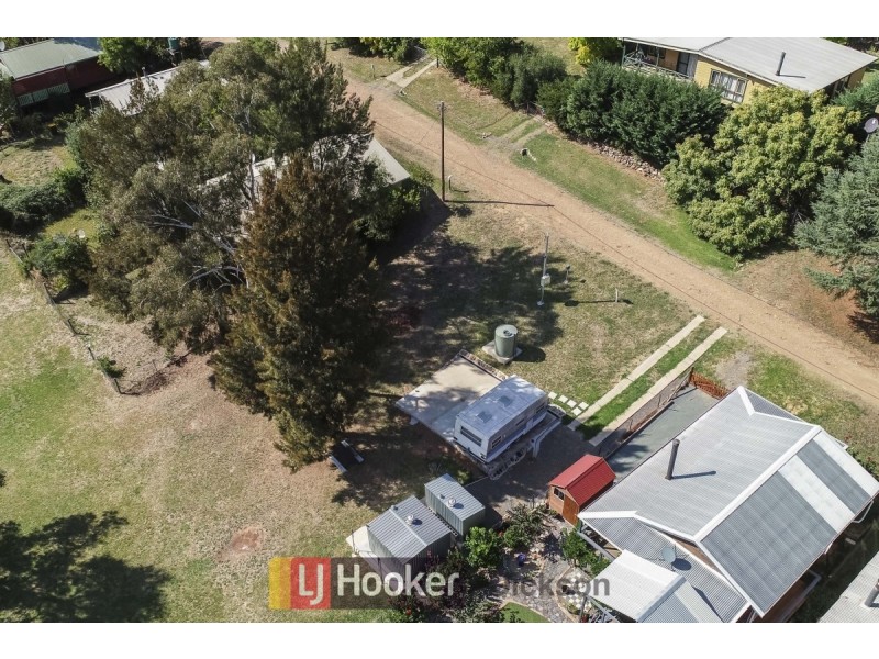 6 Micalong Close, Wee Jasper NSW 2582