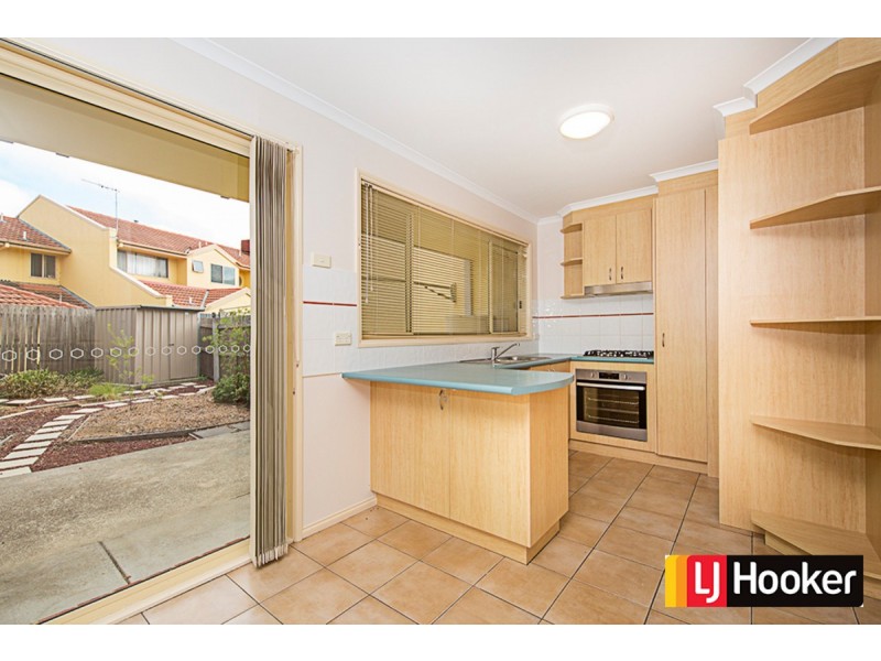 8/19 Aspinall Street, Watson ACT 2602