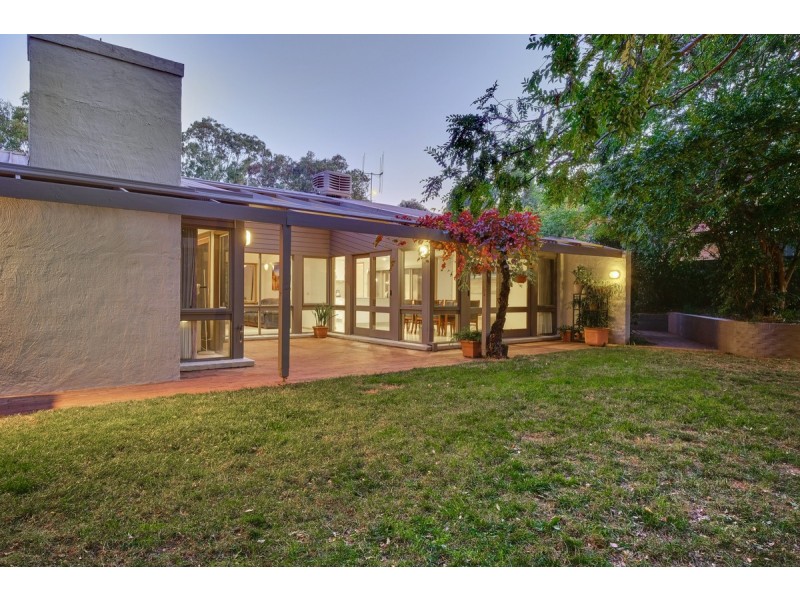 4 Rehfisch Close, Lyneham ACT 2602