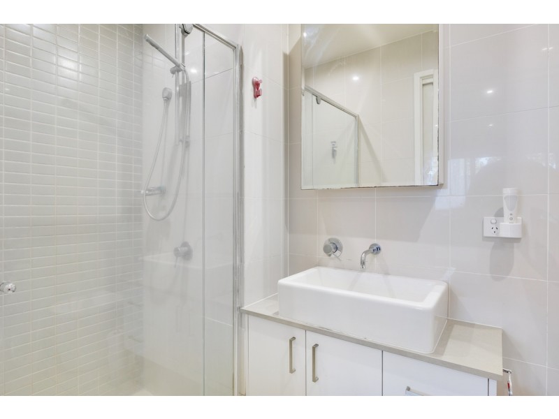 42/193 Mouat Street, Lyneham ACT 2602