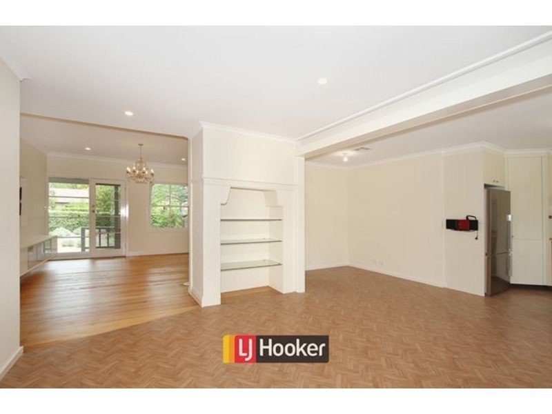 12 Hargraves Crescent, Ainslie ACT 2602