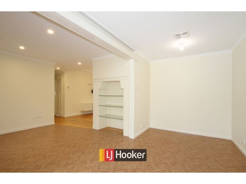 12 Hargraves Crescent, Ainslie ACT 2602