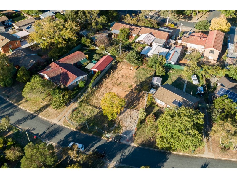 17 Newton Street, Hackett ACT 2602