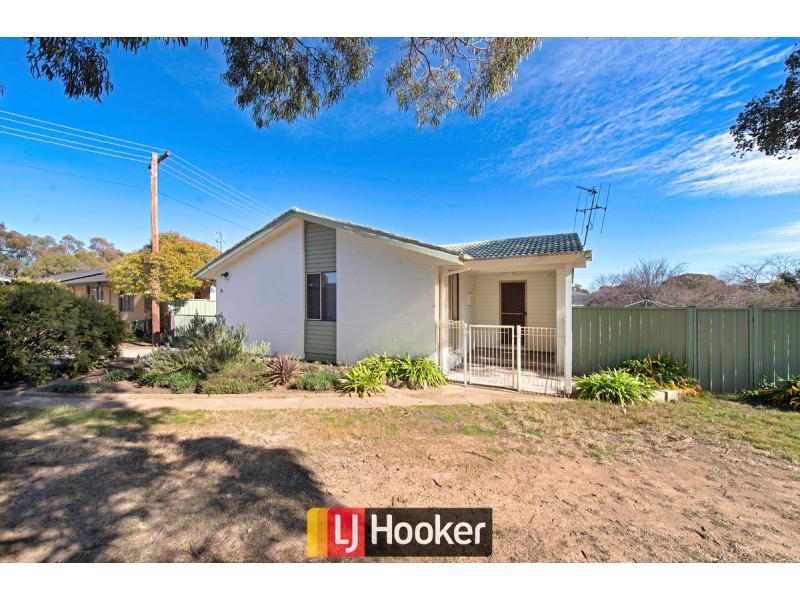5 Healy Street, Spence ACT 2615