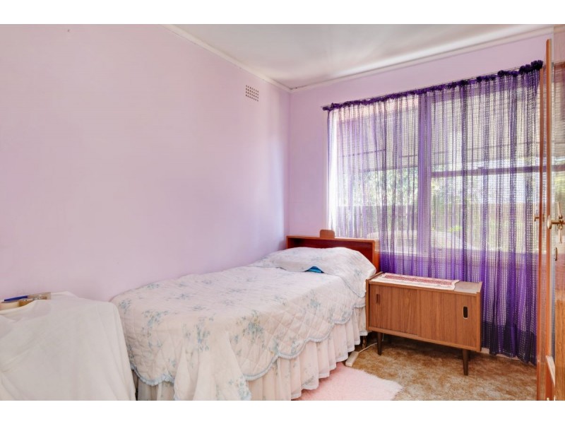8 Manning Street, Watson ACT 2602