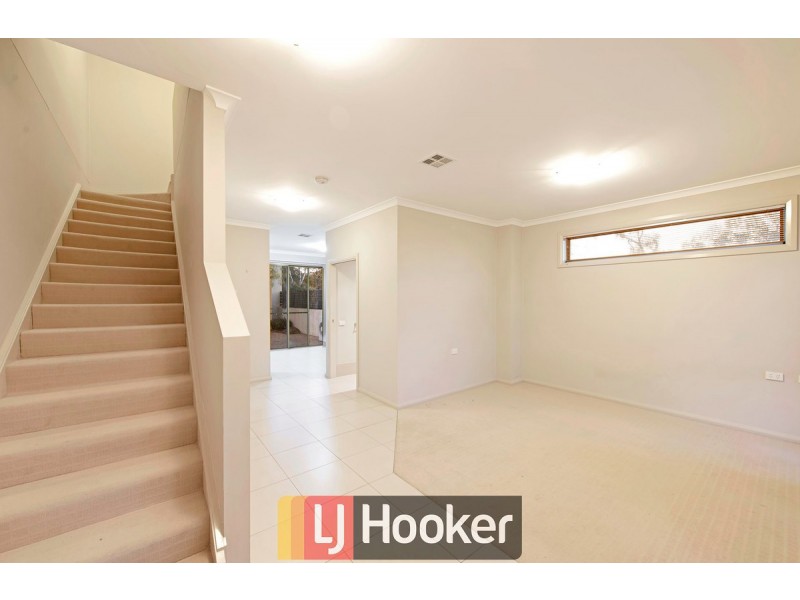 5/7 Collicott Circuit, Macquarie ACT 2614