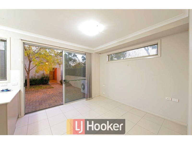 5/7 Collicott Circuit, Macquarie ACT 2614
