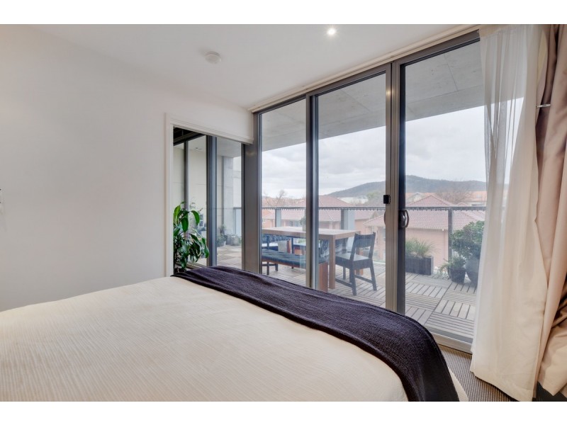 221/24 Lonsdale Street, Braddon ACT 2612