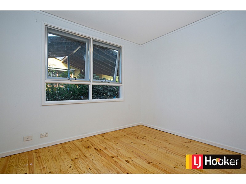 213 Phillip Avenue, Hackett ACT 2602