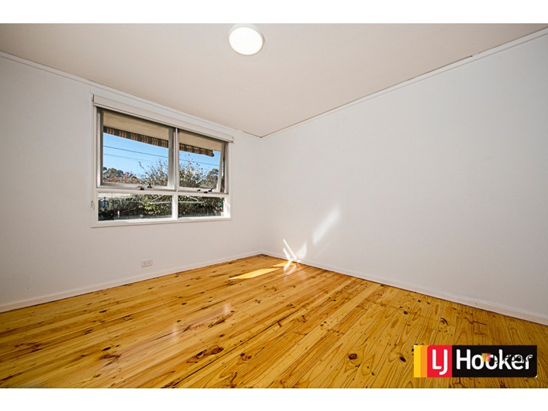 213 Phillip Avenue, Hackett ACT 2602