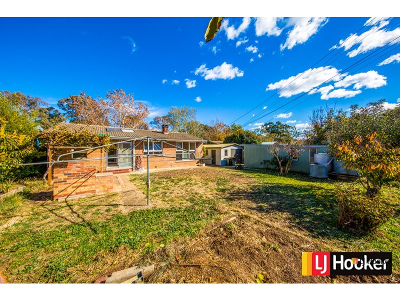 213 Phillip Avenue, Hackett ACT 2602