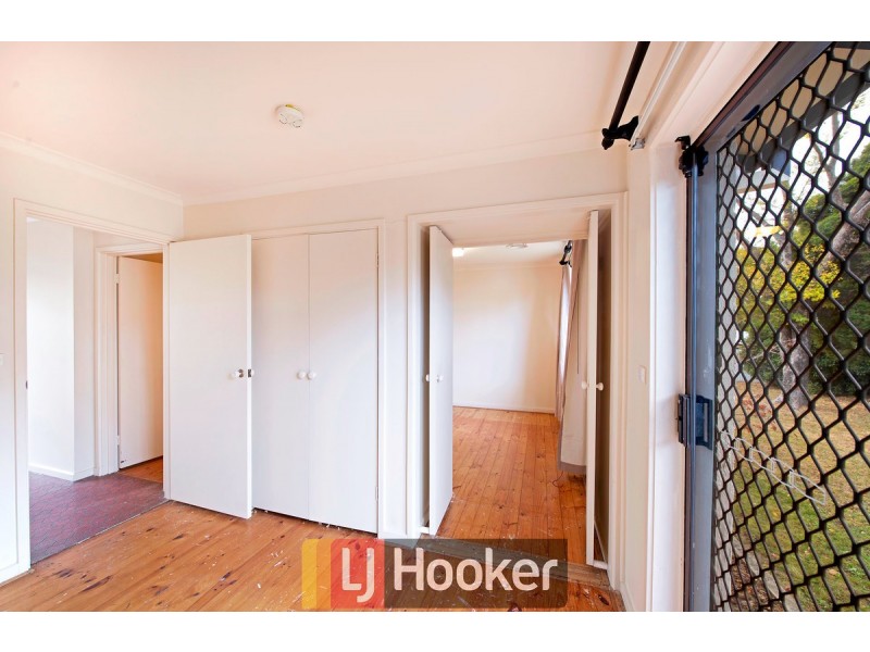 55 Calder Crescent, Holder ACT 2611