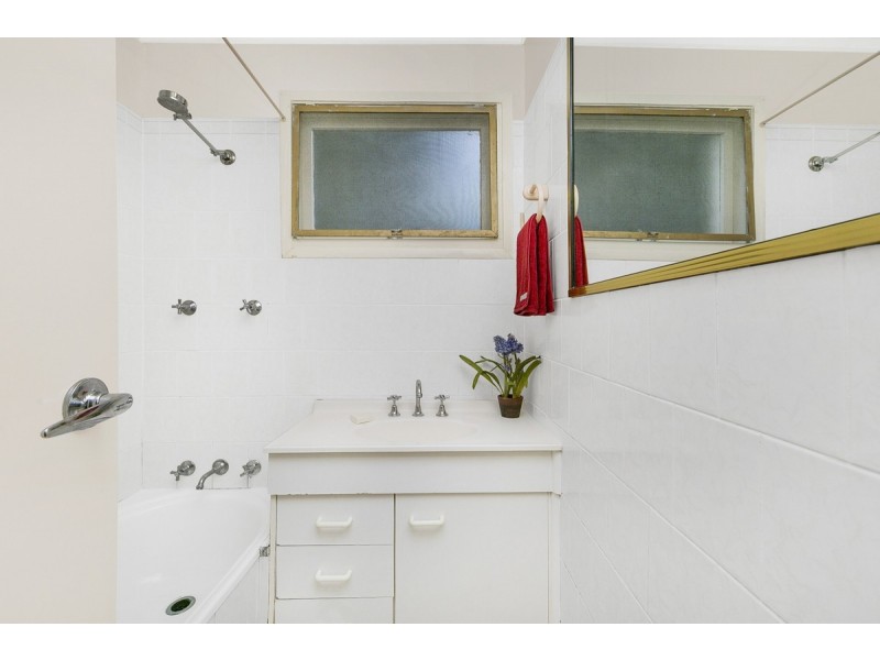 28a Molesworth Street, Watson ACT 2602