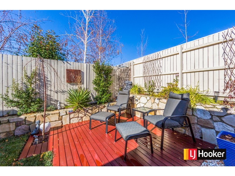 9 Hooton Street, Forde ACT 2914