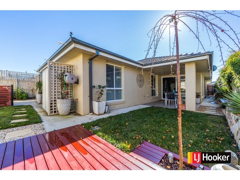 9 Hooton Street, Forde ACT 2914
