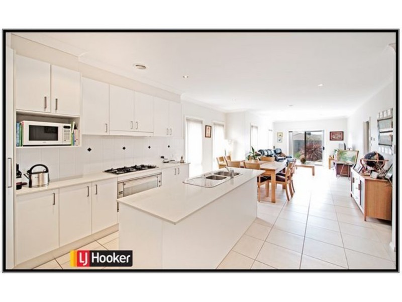 7 Flora Bassett Street, Franklin ACT 2913