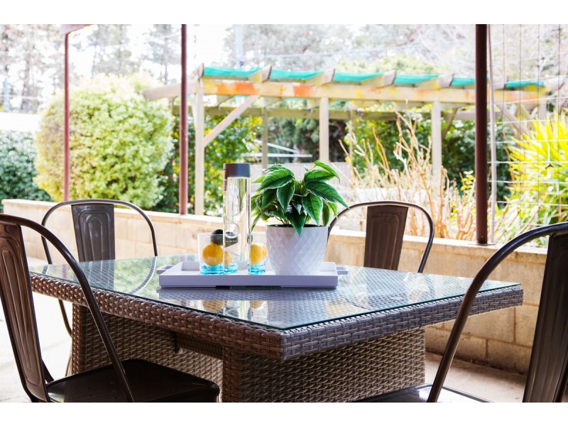 50 Molesworth Street, Watson ACT 2602