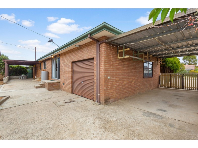 50 Molesworth Street, Watson ACT 2602