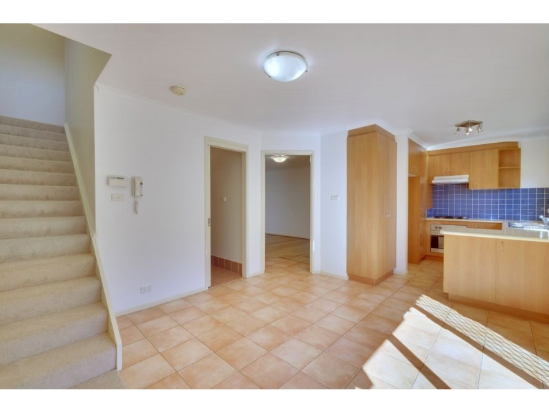 33/14 Federal Highway, Watson ACT 2602
