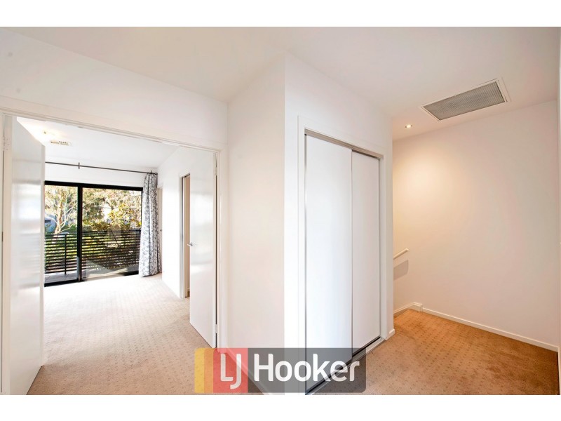 126/395 Antill Street, Watson ACT 2602