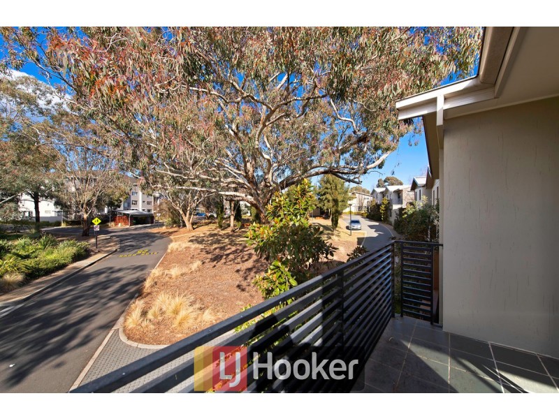 126/395 Antill Street, Watson ACT 2602