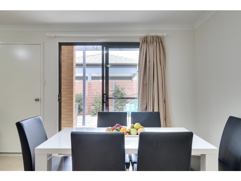 9/27 Whitmore Crescent, Watson ACT 2602
