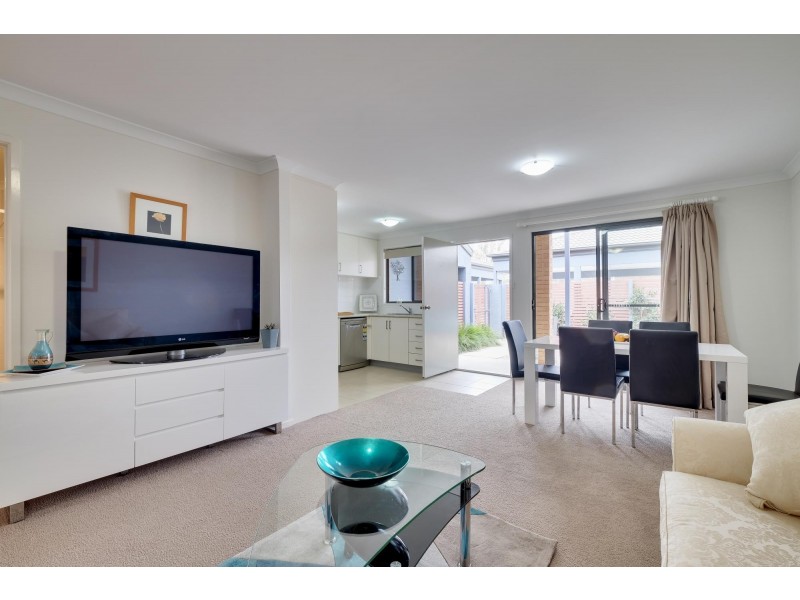 9/27 Whitmore Crescent, Watson ACT 2602