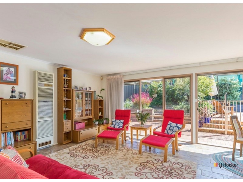 4 Fred Williams Crescent, Lyneham ACT 2602