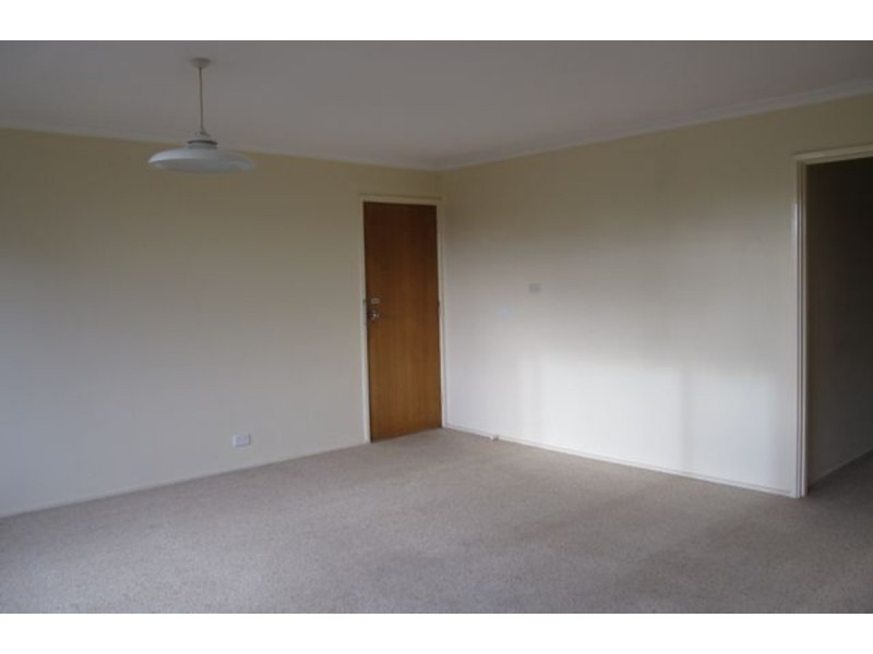 1/4 Cantor Crescent, Higgins ACT 2615