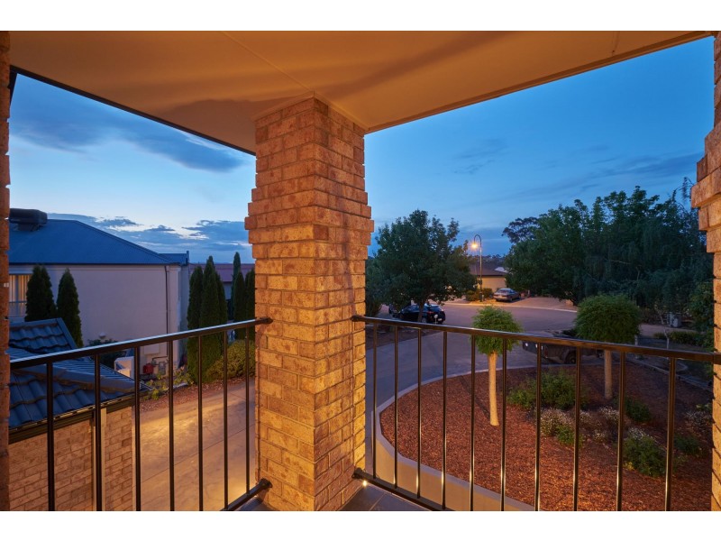 10 Midwinter Place, Nicholls ACT 2913