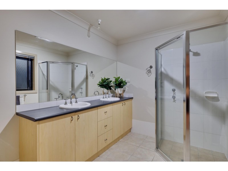 10 Midwinter Place, Nicholls ACT 2913