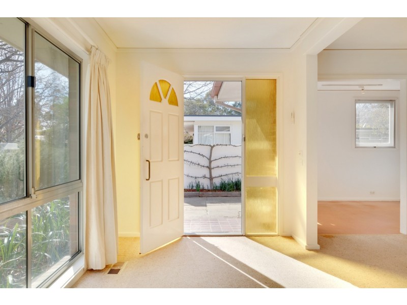 8 Andrews Street, Watson ACT 2602