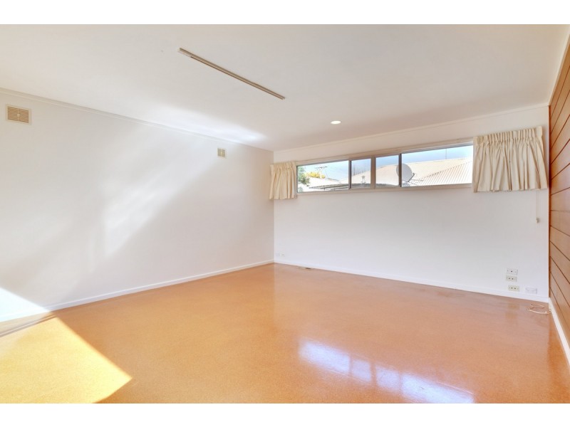8 Andrews Street, Watson ACT 2602