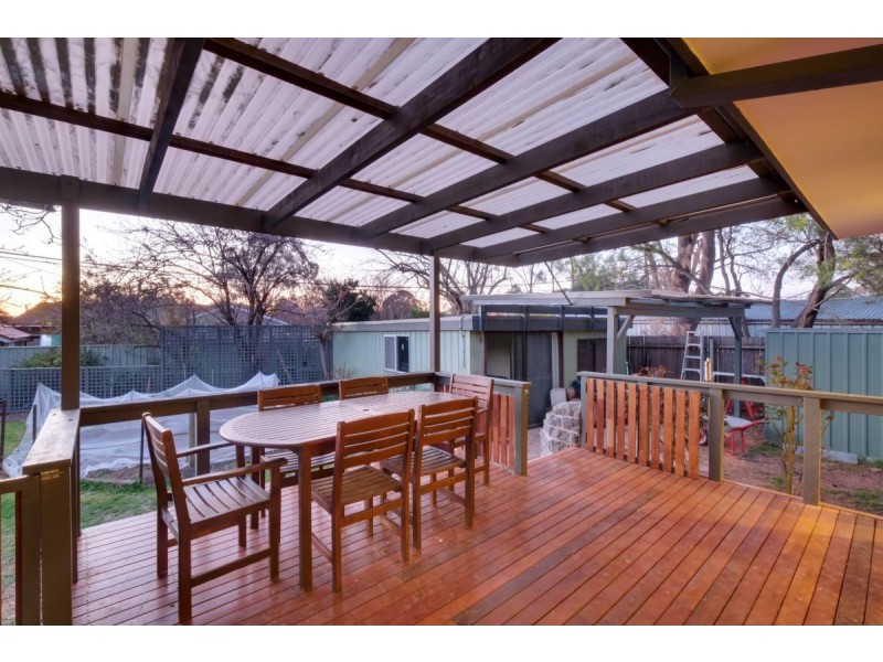 52 Maitland Street, Hackett ACT 2602