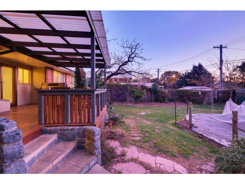 52 Maitland Street, Hackett ACT 2602