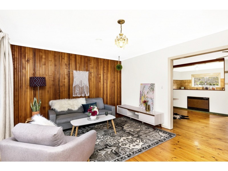 34 Caldwell Street, Hackett ACT 2602