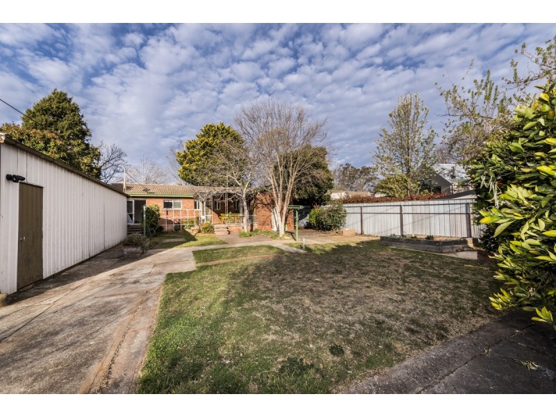 34 Caldwell Street, Hackett ACT 2602