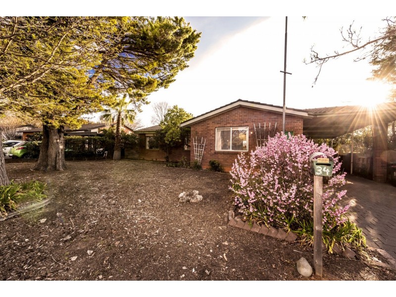 34 Caldwell Street, Hackett ACT 2602