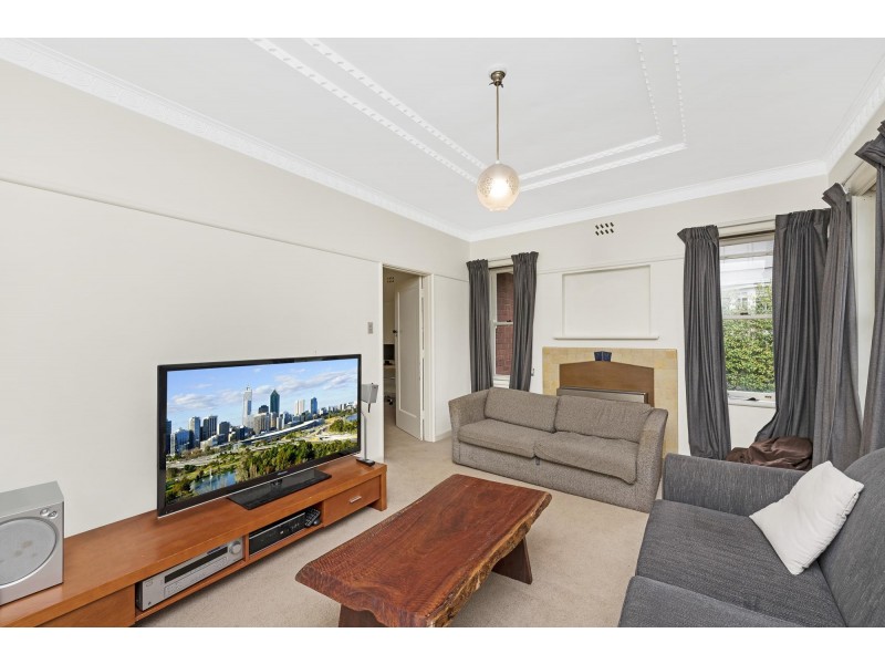 9 Elder Street, Braddon ACT 2612