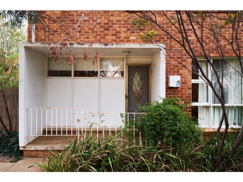 43 De Burgh Street, Lyneham ACT 2602