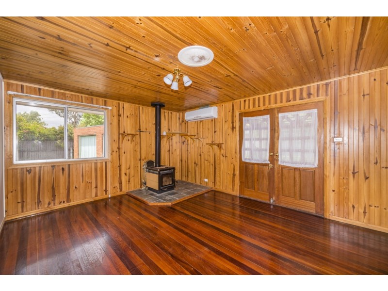12 Cowan Street, Downer ACT 2602