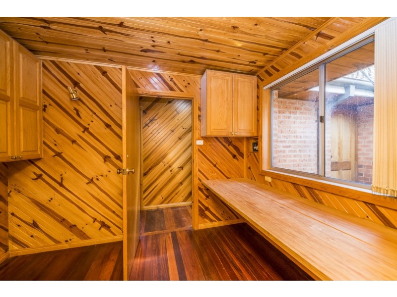 12 Cowan Street, Downer ACT 2602