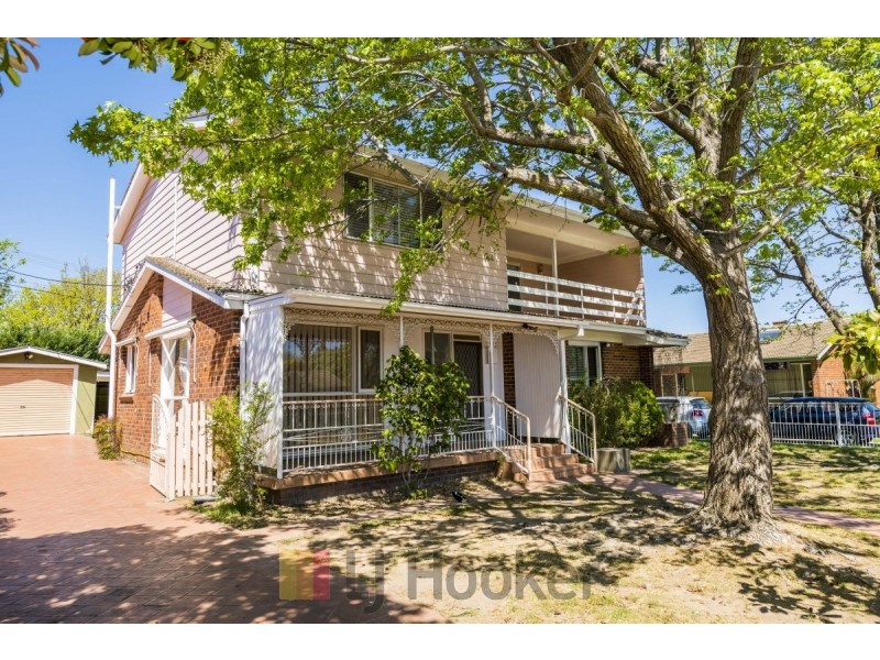 12 Moncrieff Street, Dickson ACT 2602