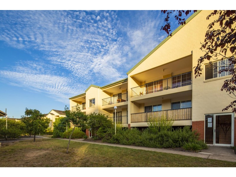 38/23 Aspinall Street, Watson ACT 2602