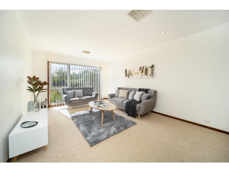 20 Dorrit Black Crescent, Lyneham ACT 2602
