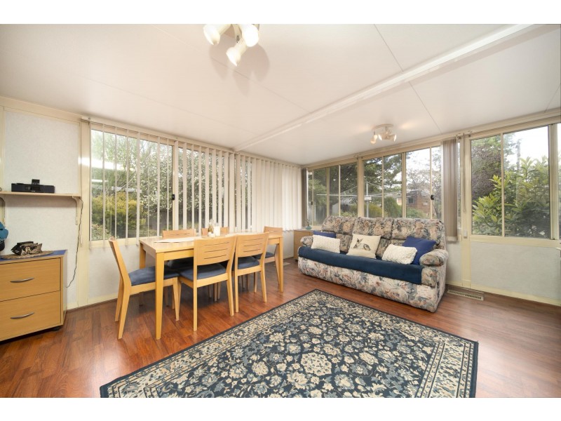 10 Chuculba Crescent, Giralang ACT 2617