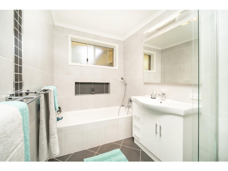 10 Chuculba Crescent, Giralang ACT 2617