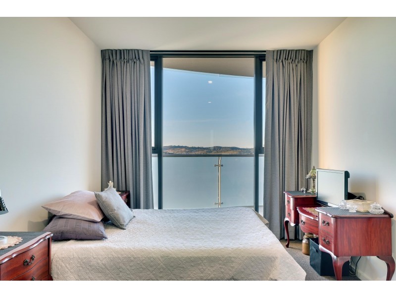 305/1 Anthony Rolfe Avenue, Gungahlin ACT 2912