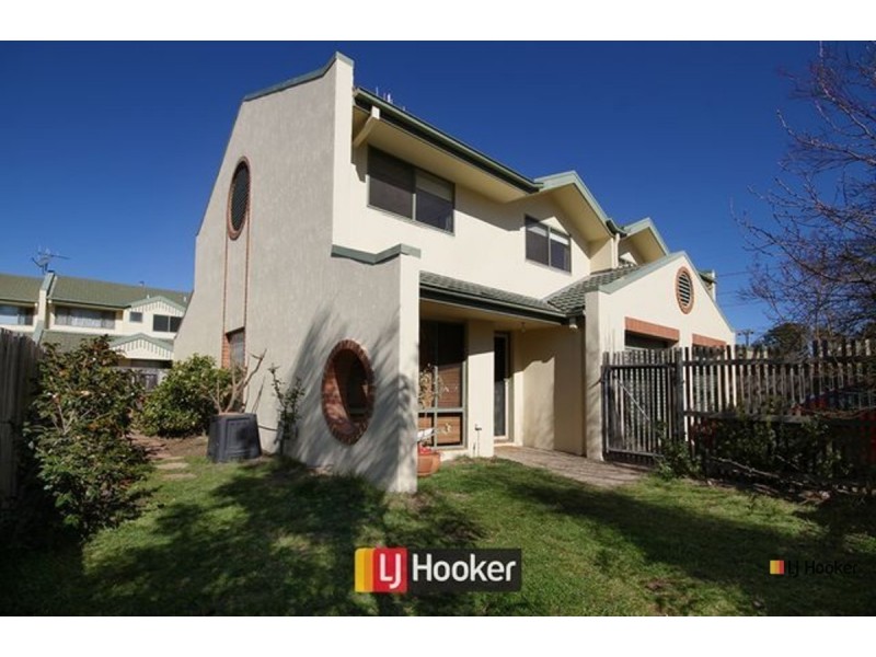 12/10 Federal Highway, Watson ACT 2602