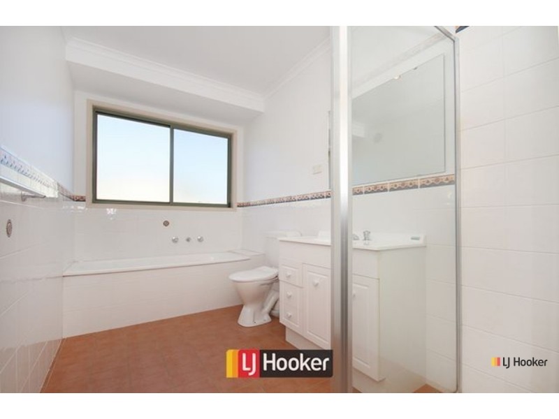 12/10 Federal Highway, Watson ACT 2602
